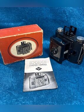 Vintage Montgomery Wards 705 Super 8mm Video Camera Working Reflex Zoom Lens